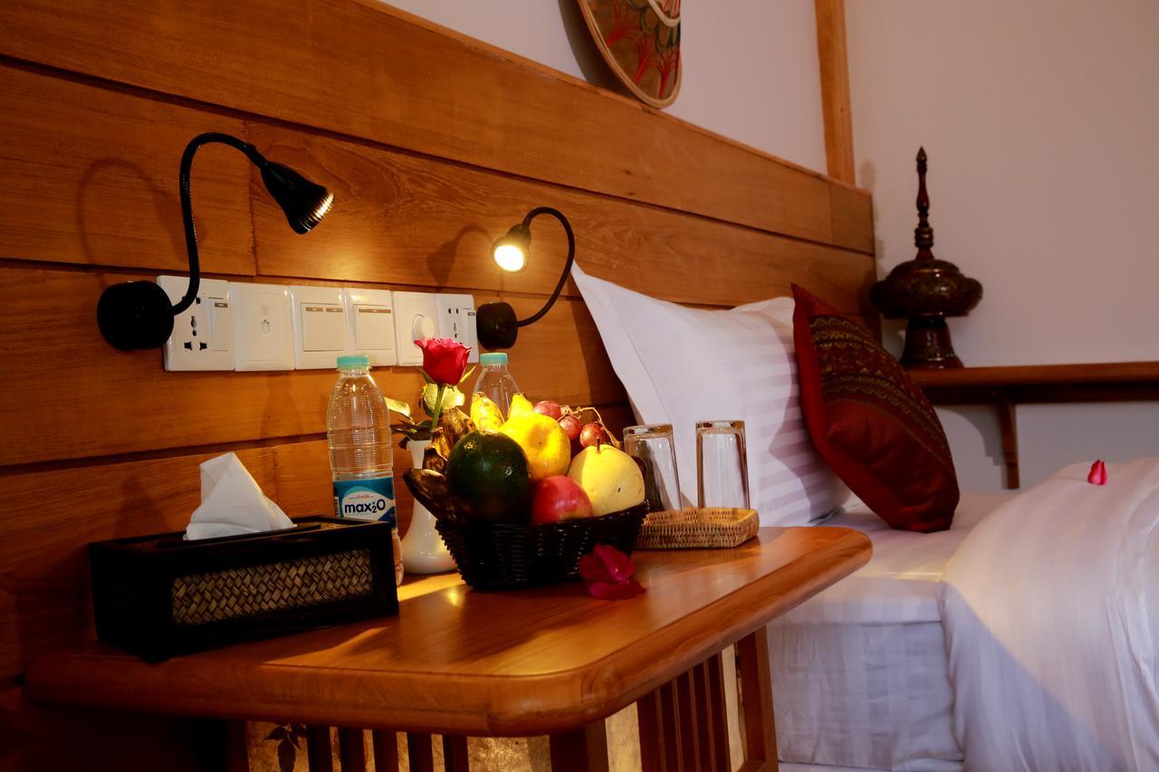 Essence Motel Kalaw Eksteriør billede